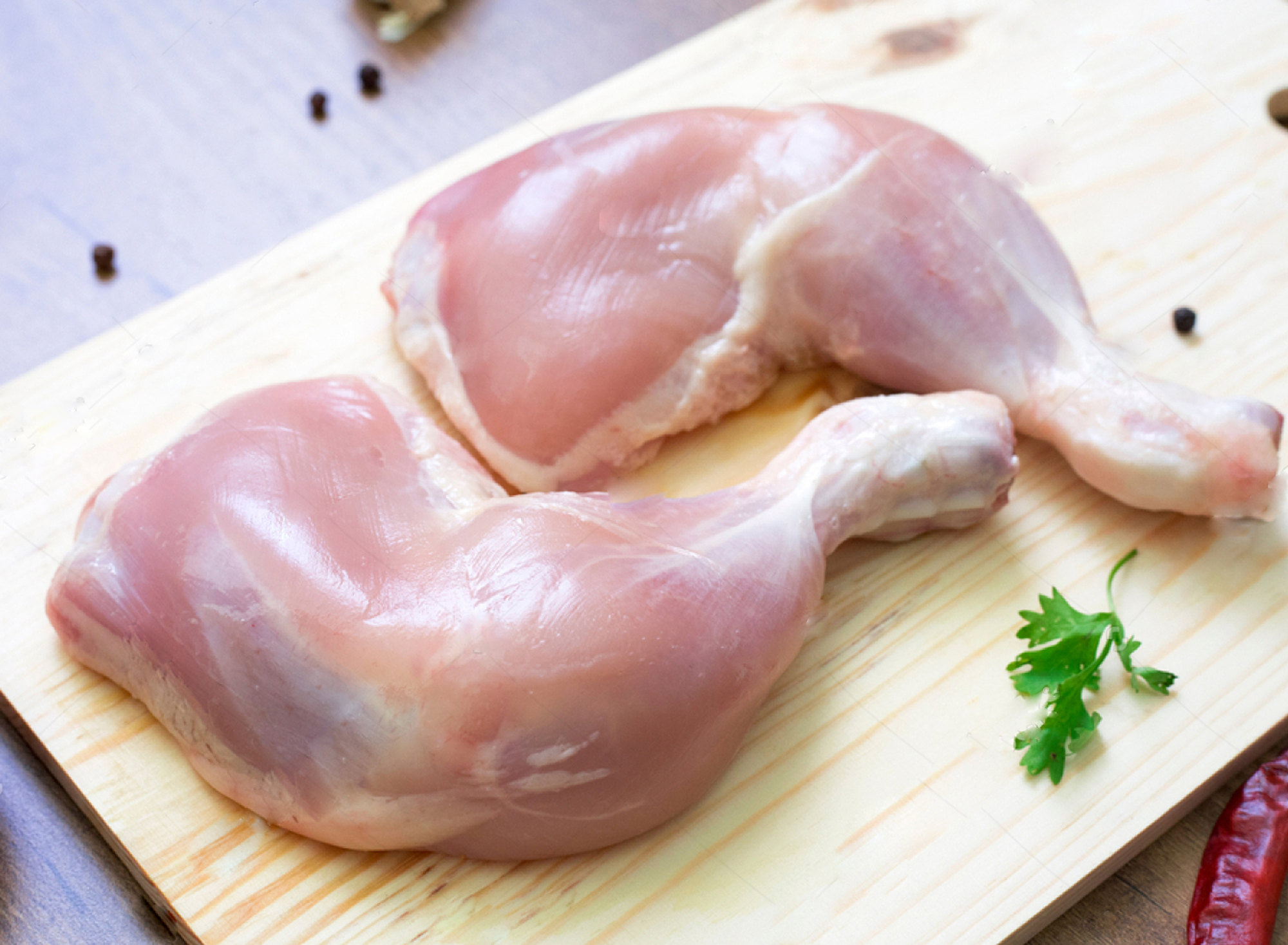 Fresh Chilled Chicken Leg Thighs Without Skin 1 KG